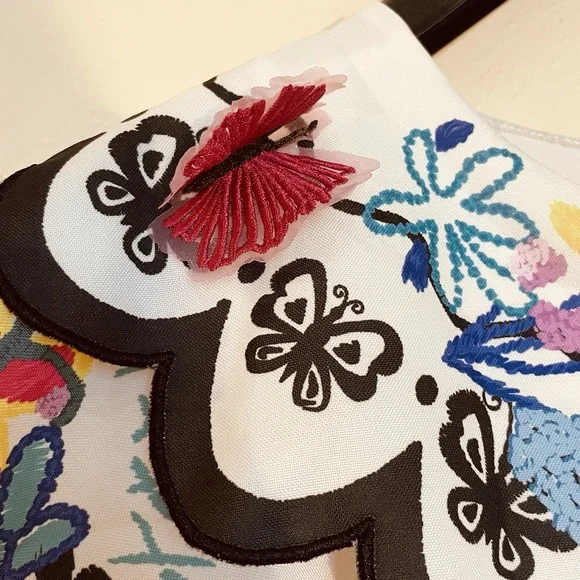 Disney Store Encanto Mirabel Deluxe Costume Dress Girls Size 9/10 - Picture 9 of 15